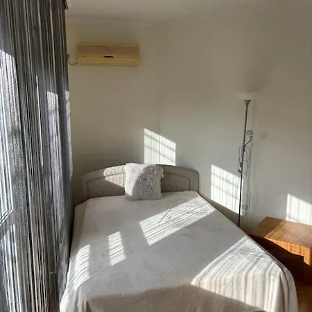 Nelfan Apartment *